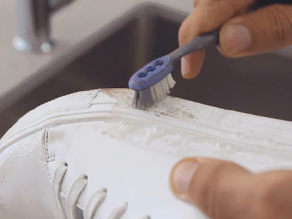 How to Clean Pickleball Shoes By Machine